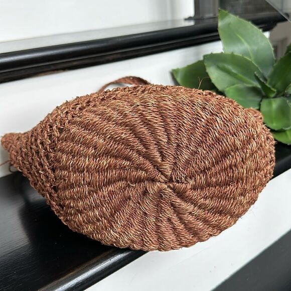 Woven shoulder tote purse straw zipper top relaxed boho fall - Picture 9 of 10